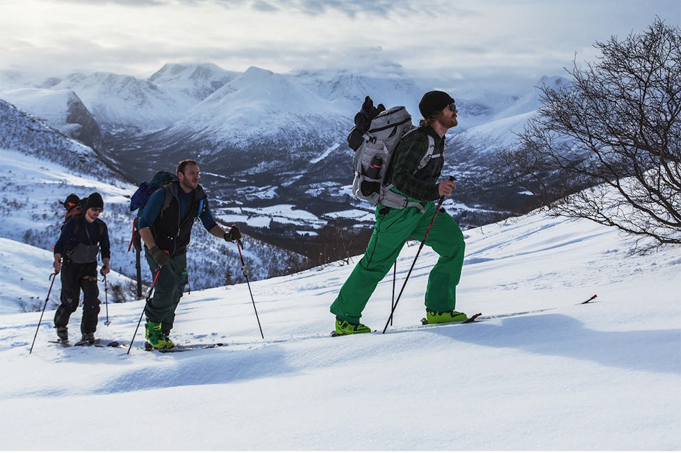 MANGE MULIGHETER: Skal du rekke over de mest kjente toppturene i Romsdalen må du sette av god tid. Eller resten av livet, slik Bjørn Kruse har gjort. Foto: Sveinung Svendsen Romsdal Lodge