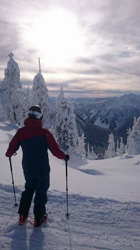 Ville August Aarseth i Whistler etter et pent snøfall. Foto Svein Ivar Moltu Ville August Aarseth i Whistler etter et pent snøfall. Foto Svein Ivar Moltu