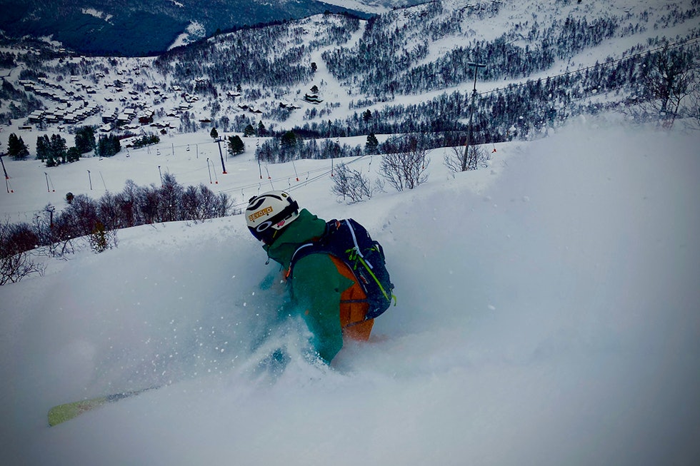 FINE FORHOLD: Karsten Gefle tester forholdene på Sunnmøre nå. Foto: Magnus Utkilen karsten gefle