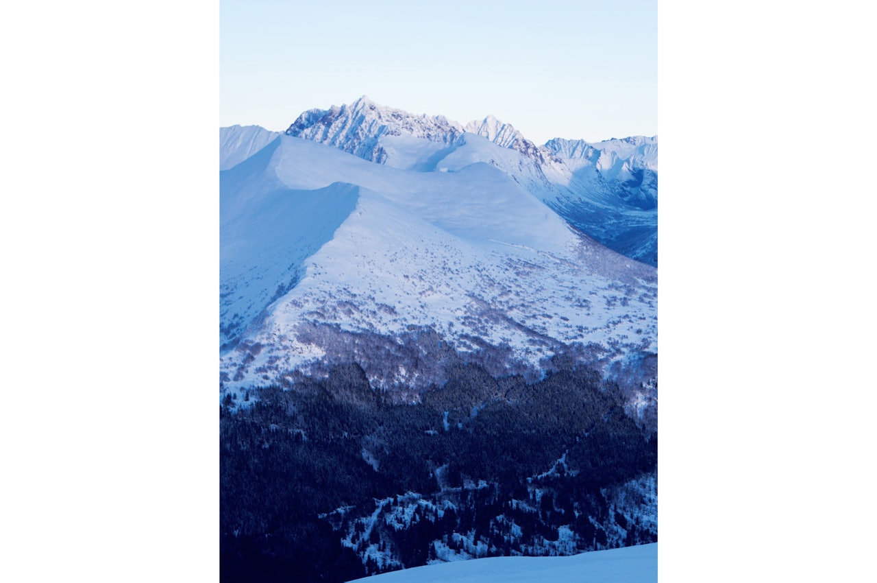 Grøthornet til venstre, Sandhornet bak og Rebbestadhornet til høgre. Foto: Håvard Myklebust Grøthornet til venstre, Sandhornet bak og Rebbestadhornet til høgre. Foto: Håvard Myklebust