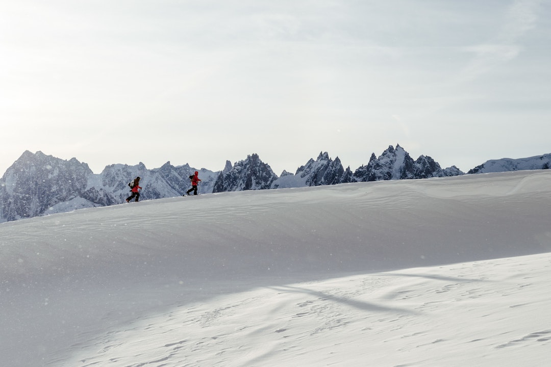 PÅ TUR: Stinius Skjøtskift innrømmer at han har en del ting å lære i fjellet. Foto: Gard Gauteplass Stinius Skjøtskift og Stian Hagen Flegere Chamonix