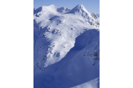 Snøtindan 996 moh fra Toppturer rundt Harstad Snøtindan 996 moh fra Toppturer rundt Harstad