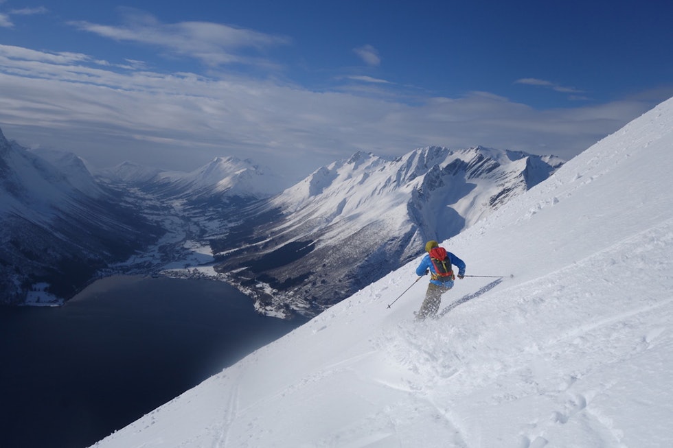 PÅ SKI: Oscar Almgren under en skitur i 2016. Foto: Erlend Sande Oscar Almgren