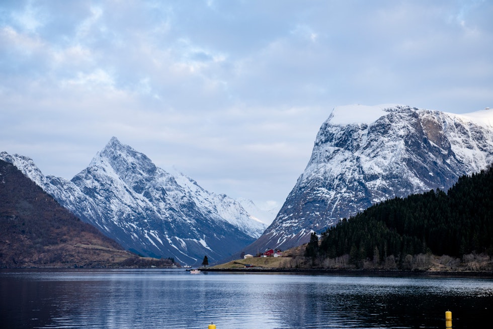 SUNNMØRE: Oscar Almgren holder daglig til på Sunnmøre. Foto: Martin I. Dalen Foto: Sunnmøre