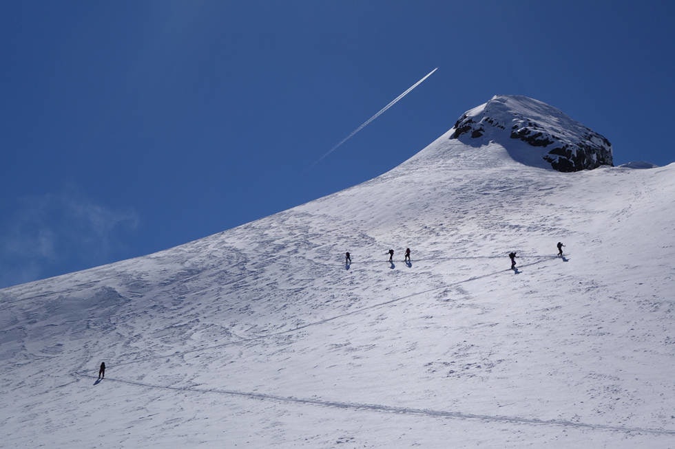STOREBJØRN: Turen opp til Storebjørn, ved Leirvassbu. Foto: Erlend Sande Storebjørn