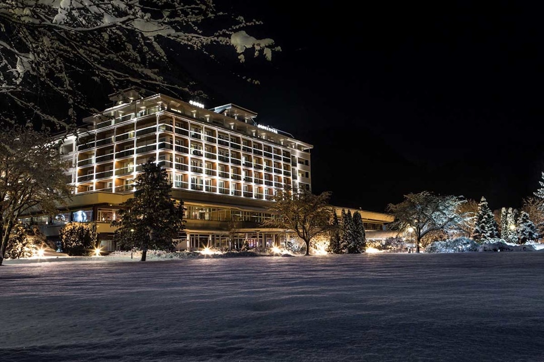 Ærverdige Hotel Alexandra har moderne spa, flere restauranter og både innendørs og utendørs basseng. Foto: Thor Aage Lillestøl foto thoraagelillestoel