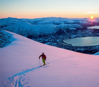 Februarlys på topp-platået. Foto: Håvard Myklebust Februarlys på topp-platået. Foto: Håvard Myklebust