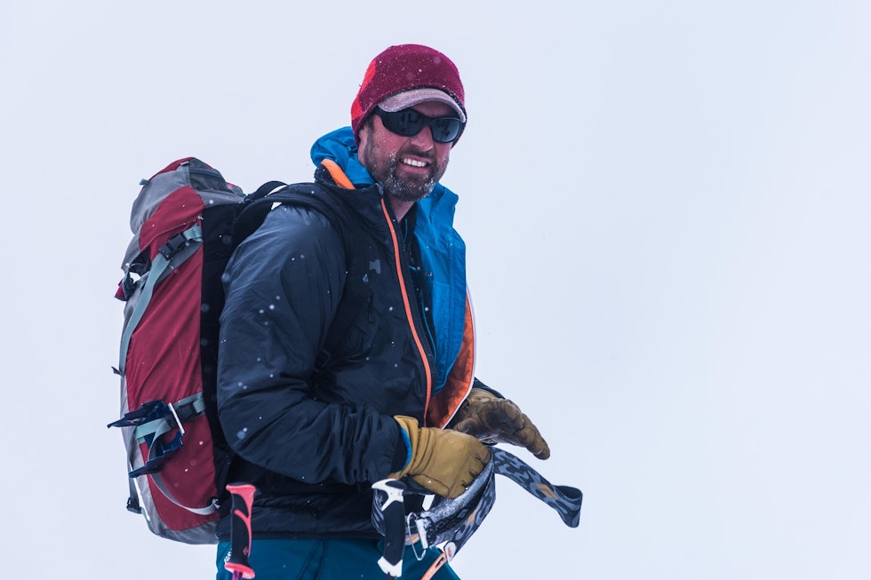 Einar Løken er tindevegleder og høgskolelektor ved Høgskulen i Volda. Han er en av flere som jobber med å utvikle det internasjonale mountainsafety.info. Foto: Privat Einar Løken