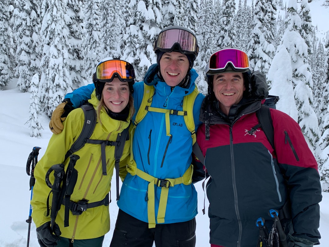 MØTTE GREG: Robert og Heidi møtte også på Greg Hill. Foto: Privat Greg Hill, Robert Aaring og Heidi Aaring.