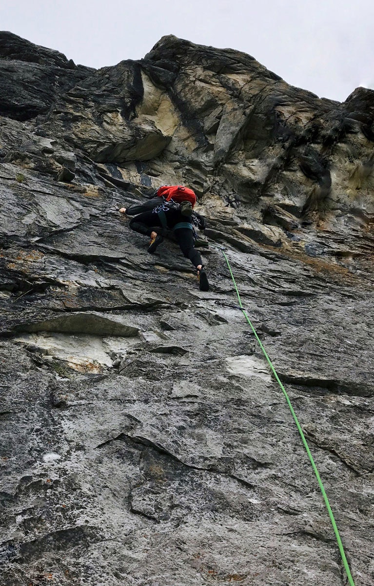 TIL FJELLS: Tonje er i ferd med å bli gira på alpinklatring. Foto: Privat TIL FJELLS: Tonje er i ferd med å bli gira på alpinklatring. Foto: Privat
