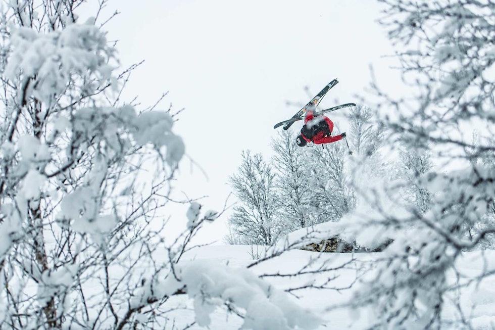 SKILEIK: Du ser mye morsomt terreng fra stolheisen. I tillegg skal det finnes mye snadder på skikjørers høyre, over sætrin. Dit skal vi neste gang. Gålå-7