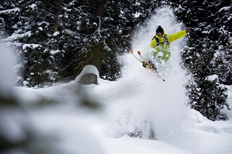 ALPENES GODE SKOGSKJØRING: Sebastian Garhammar kommer flyvende gjennom skogen i Stuben. Foto: Mattias Fredriksson ALPENES GODE SKOGSKJØRING: Sebastian Garhammar kommer flyvende gjennom skogen i Stuben. Foto: Mattias Fredriksson