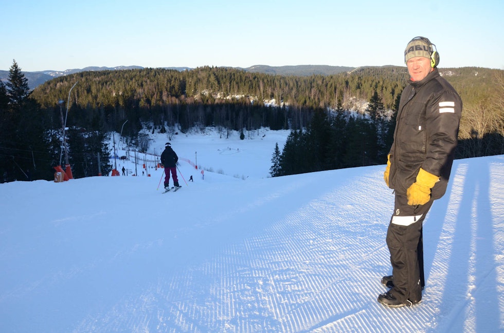 VESTSIDEN: Fra toppen av Trollvannskleiva og ned mot Trollvann. Foto: Erlend Sande Trollvann