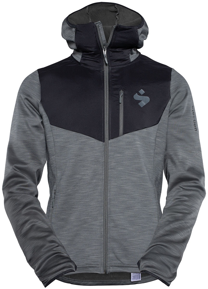 SUPERNAUT: Nye versjoner av den klassiske serien med tekniske skiklær. SUPERNAUT: Nye versjoner av den klassiske serien med tekniske skiklær.