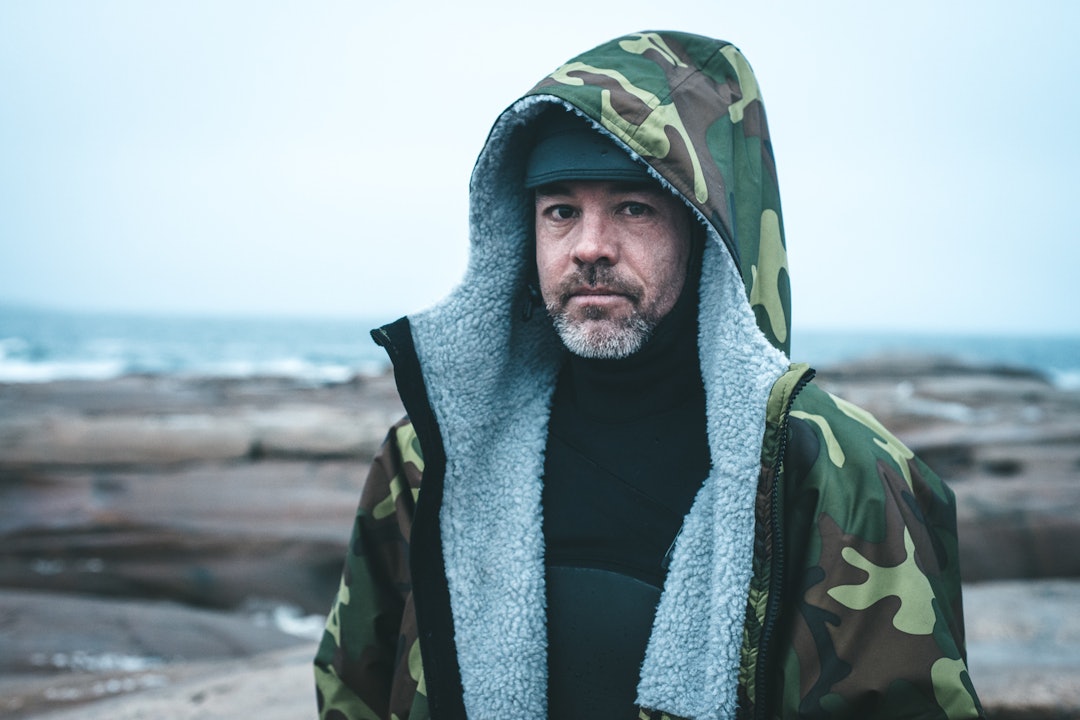 DEDIKERT: Joel Stevenson har fått et helt spesielt forhold til bølgen han kaller The Icebox. Foto: Mats Kahlström Joel Stevenson Icebox Foto: Mats Kahlström