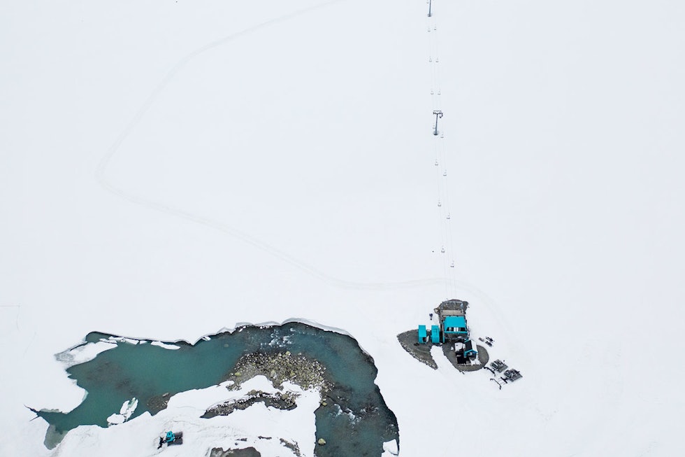 ALT KLART: Skisenteret på Tystigbreen er klart for åpning. Dette bildet er fra sist lørdag. Foto: Emil Eriksson ALT KLART: Skisenteret på Tystigbreen er klart for åpning. Dette bildet er fra sist lørdag. Foto: Emil Eriksson