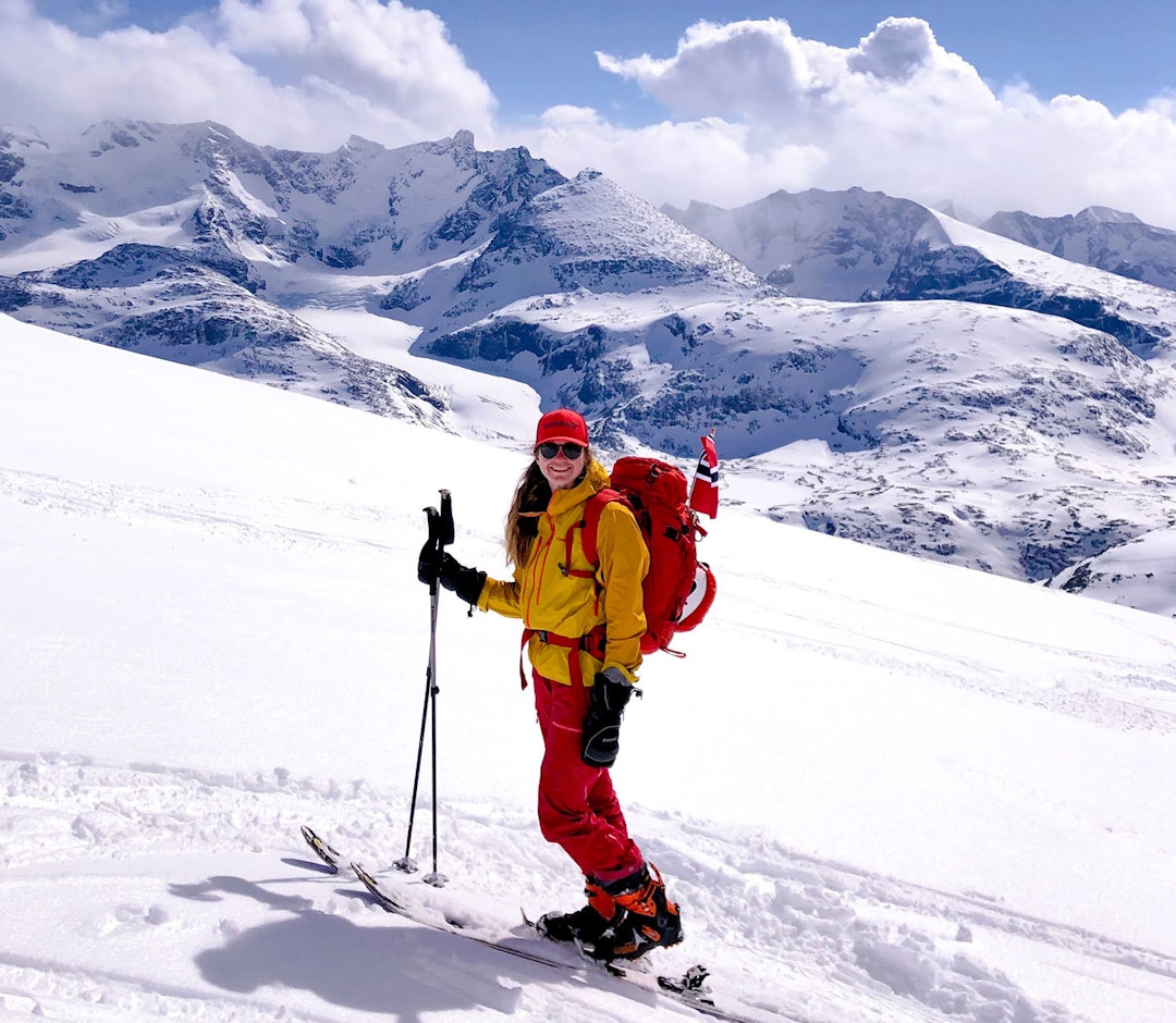 FINVÆR TORSDAG: Marte Emilie Rasmussen på tur i Hurrungane tidligere i uka. FINVÆR TORSDAG: Marte Emilie Rasmussen på tur i Hurrungane tidligere i uka.