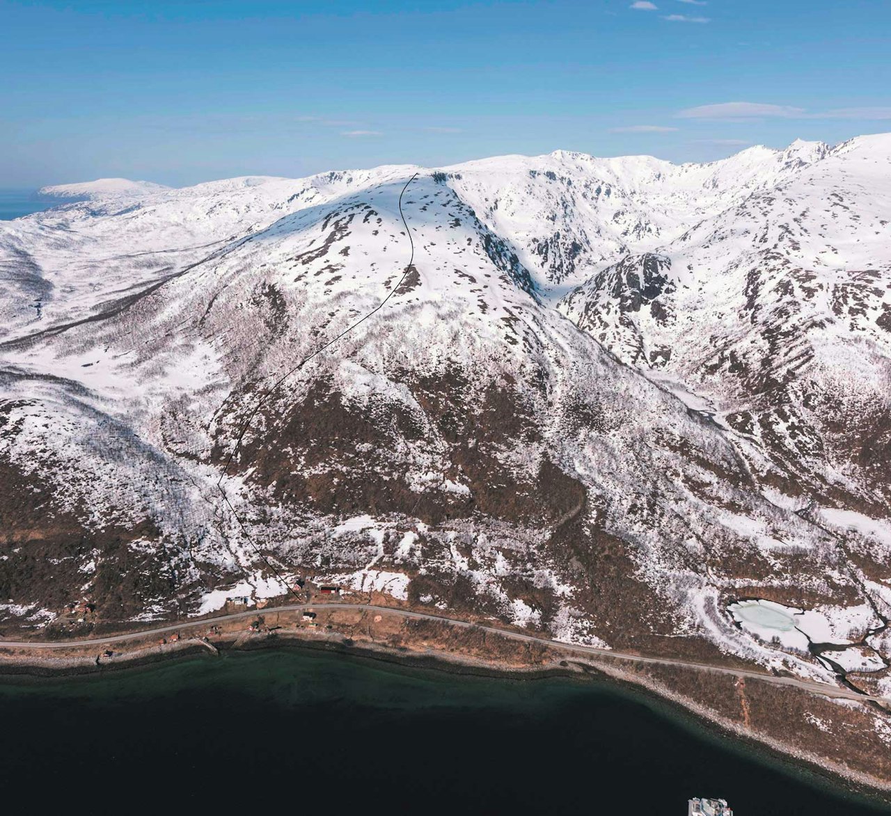 Jan R. Olsen. / Toppturer i Troms. Jan R. Olsen. / Toppturer i Troms.