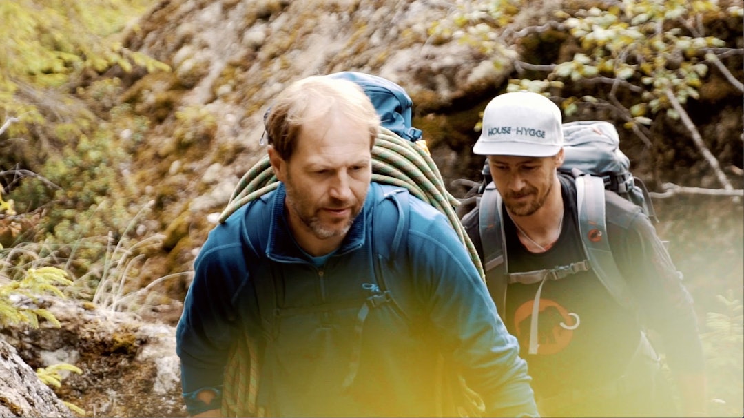 ANMARSEN: Rune Abrahamsen tar med seg Ole Kristian Strøm til buldrefeltet Ura i Hemsedal.