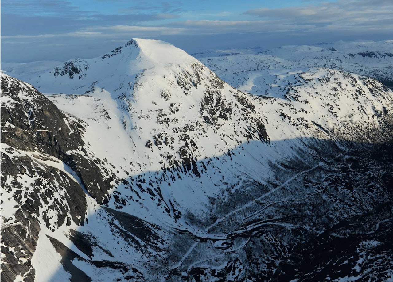 Durmålstinden fra nordøst. Foto: Rune Dahl / Toppturer rundt Narvik.