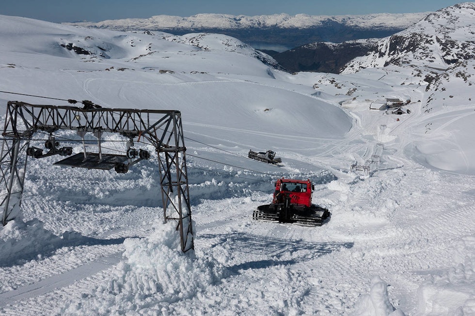 ÅPNER: Folgefonna åpner skiheisen 13. mai i år. Foto: Folgefonna