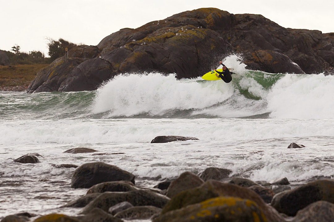 SALTSTEIN: Området har vært et populært surfeområdet i lang tid. Nå er det endelig helt lov å surfe der. Foto: Foto: Jostein Brede Røer Nilsen SALTSTEIN: Området har vært et populært surfeområdet i lang tid. Nå er det endelig helt lov å surfe der. Foto: Foto: Jostein Brede Røer Nilsen