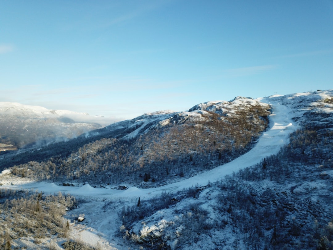 DRONE: Dronebilde fra Tinden like før helgen. Foto: Ola Matsson DRONE: Dronebilde fra Tinden like før helgen. Foto: Ola Matsson