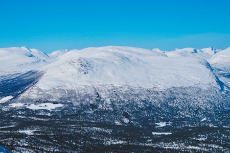 Brøstkampen 1311 moh fra Toppturer i Romsdalen Brøstkampen 1311 moh fra Toppturer i Romsdalen