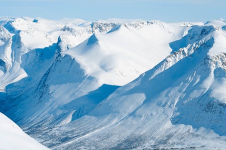 Hesten 1610 moh fra Toppturer i Romsdalen Hesten 1610 moh fra Toppturer i Romsdalen