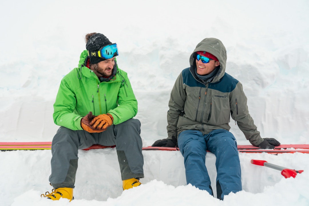 I SAMTALE: Petter Westgaard og Nikolai Schirmer. Foto: Kyrre Buxrud I SAMTALE: Petter Westgaard og Nikolai Schirmer. Foto: Kyrre Buxrud