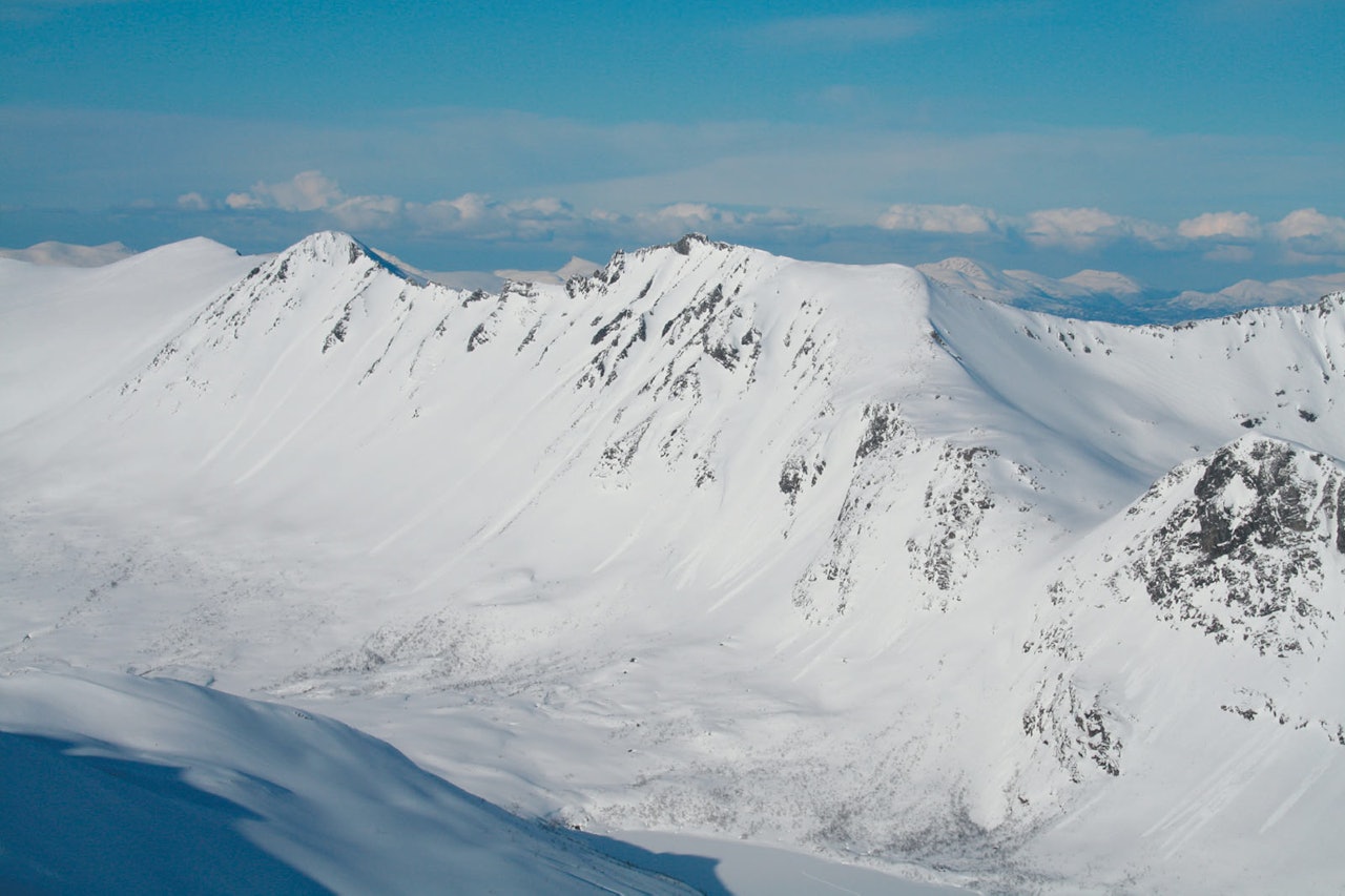 Svartvasstinden 1259 moh fra Toppturer i Romsdalen