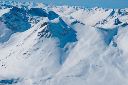 Alnestinden 1665 moh fra Toppturer i Romsdalen