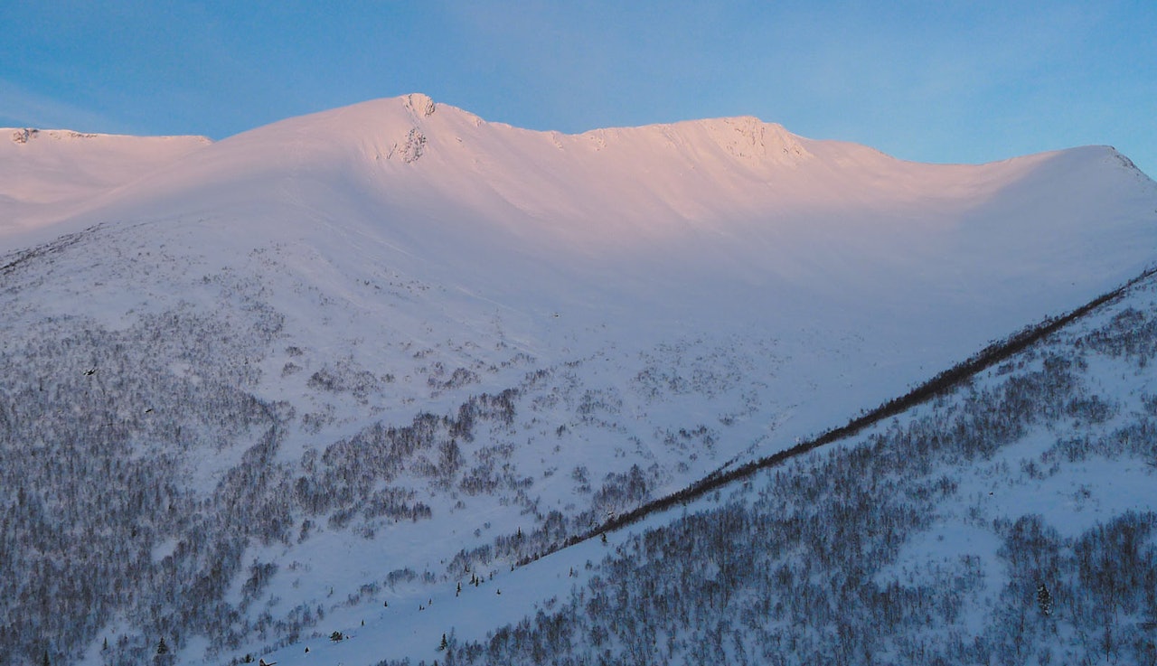 Galtåtind 1124 moh fra Toppturer i Romsdalen