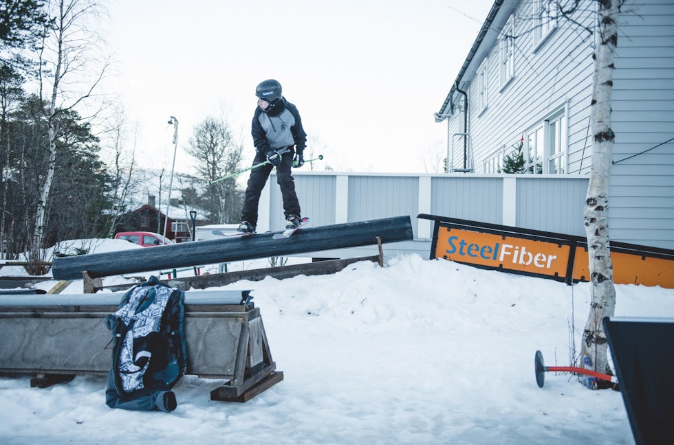 HJEMMELAGA: Railsene har Ingebrigt sveiset selv , arvet av kompiser eller funnet på søppelplassen. HJEMMELAGA: Railsene har Ingebrigt sveiset selv , arvet av kompiser eller funnet på søppelplassen.