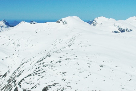 Tortenviktinden sett fra sørøst. Foto: Sture Willumsen/Toppturer i Norge Tortenviktinden Topptur Lofoten Norge/Toppturer i Norge
