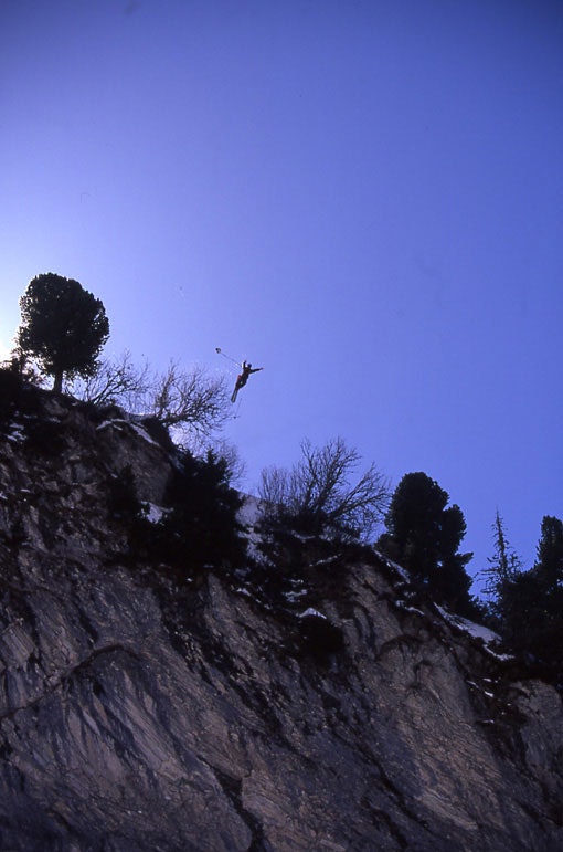 KLASSIKER: Shane hopper monoskibase i Chamonix. Foto: Endre Løvaas KLASSIKER: Shane hopper monoskibase i Chamonix. Foto: Endre Løvaas