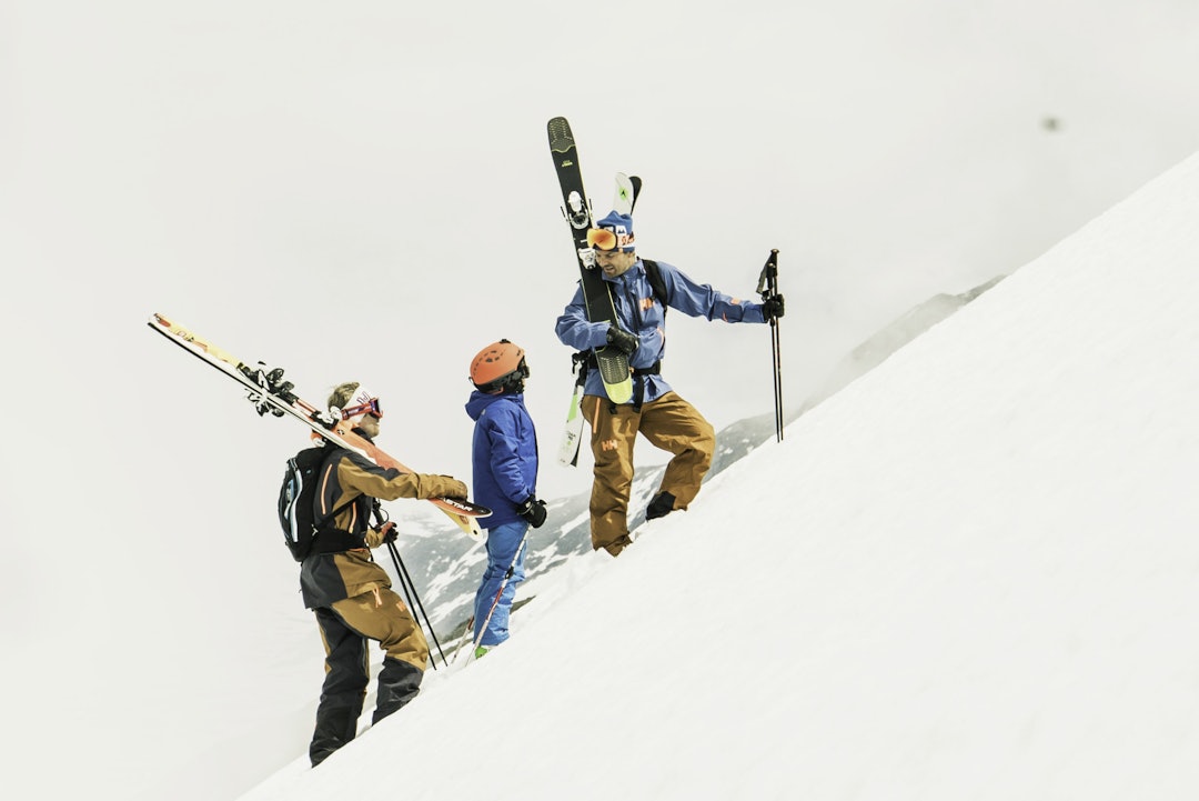 GJENGEN: Carl Peder Engeset (19) Storm Luytkis (11) og Fredrik Luytkis (43) er Generasjon Freeride GJENGEN: Carl Peder Engeset (19) Storm Luytkis (11) og Fredrik Luytkis (43) er Generasjon Freeride
