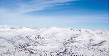 Nautgardstind sett fra sørøst. Foto: Marte Stensland Jørgensen. / Trygge toppturer Nautgardstind sett fra sørøst. Foto: Marte Stensland Jørgensen. / Trygge toppturer