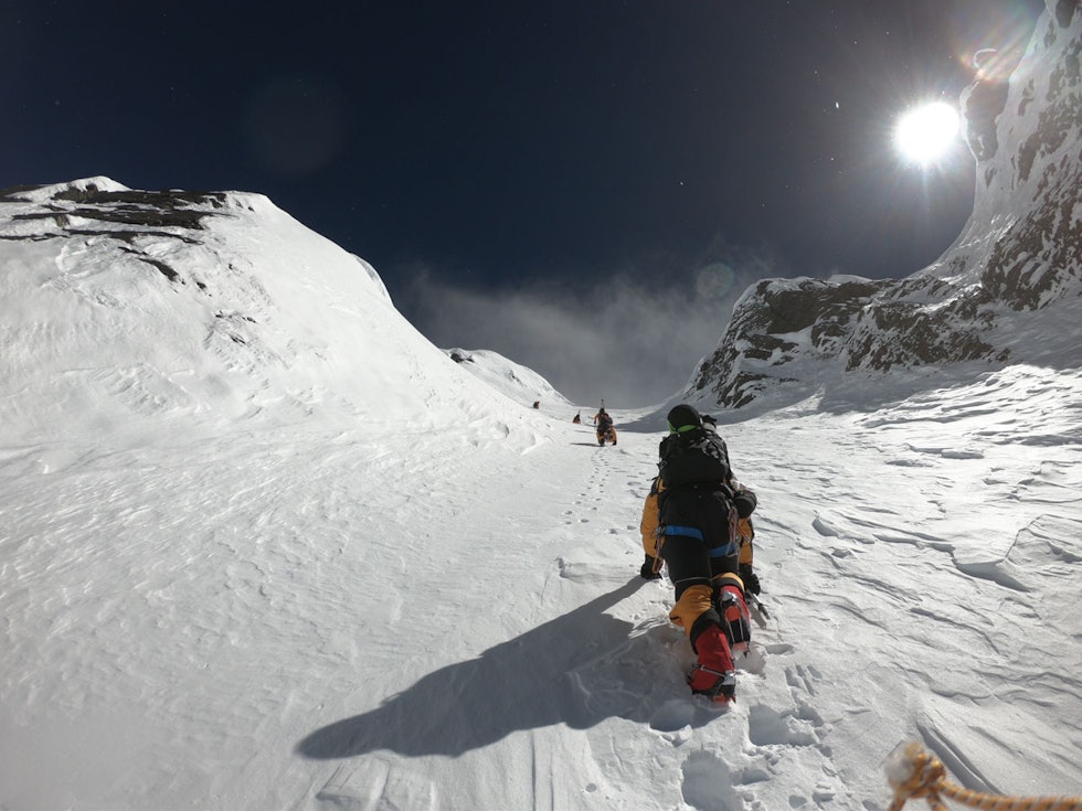 OPP: Utfordringene står i kø for den som skal kjøre renna på Lhotse. Stor høyde er en av dem. Foto: Jim Morrison