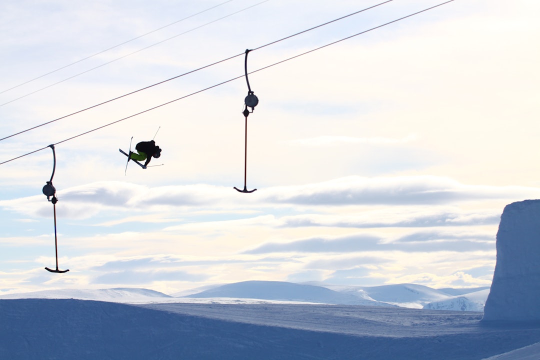 HEISKØYRAR: Kjem Kim Boberg til å velge norske skianlegg til vinteren, eller vel han å halde seg heime Sverige? Foto: Tore Meirik