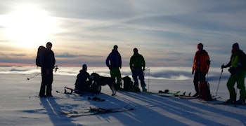 Grovabreen. Foto: Brit Siv Fimland. / Toppturar i Sunnfjord. Grovabreen. Foto: Brit Siv Fimland. / Toppturar i Sunnfjord.