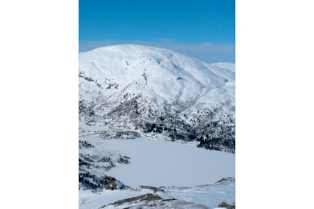 Foto: Sindre Hoff. / Toppturar i Sunnfjord. Foto: Sindre Hoff. / Toppturar i Sunnfjord.