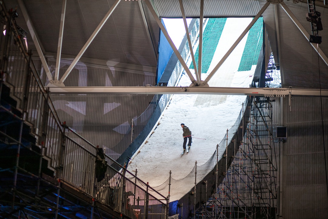 I FARTA: Christian Nummedal er klar til å fly i Telenor Arena. I FARTA: Christian Nummedal er klar til å fly i Telenor Arena.