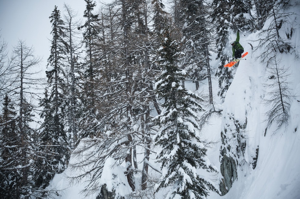 DRIFTIG: Enorm skiinteresse og en utrolig evne til å komme seg avgårde har gjort Nikolai Schirmer til en av Norges aller beste frikjørere. Bilde: Jeremy Bernard