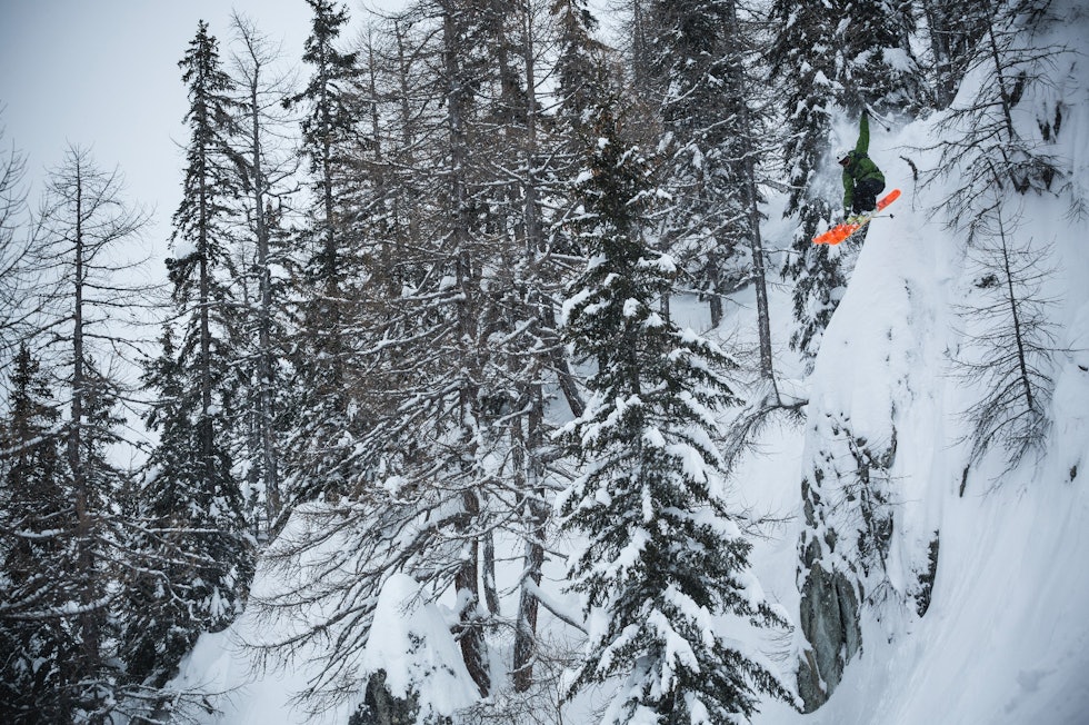 DRIFTIG: Enorm skiinteresse og en utrolig evne til å komme seg avgårde har gjort Nikolai Schirmer til en av Norges aller beste frikjørere. Bilde: Jeremy Bernard DRIFTIG: Enorm skiinteresse og en utrolig evne til å komme seg avgårde har gjort Nikolai Schirmer til en av Norges aller beste frikjørere. Bilde: Jeremy Bernard