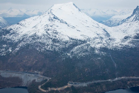 Ruta opp frå Årset, via Årsetsætra og vidare til topps. Foto: Håvard Myklebust. Ruta opp frå Årset, via Årsetsætra og vidare til topps. Foto: Håvard Myklebust.