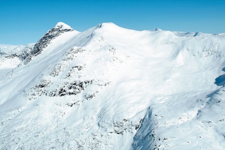 Rindalshyrna fra vest. Foto: Sture Willumsen/Toppturer i Norge Rindalshyrna Topptur Stryn