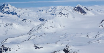 Uranostinden sett fra øst. Foto: Espen Schive/Toppturer i Norge Uranostinden Topptur Jotunheimen