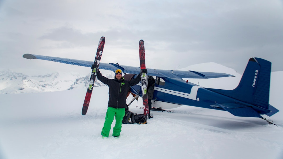 Dennis Risvoll i sine favorittplagg( til frikjøring fra Helly Hansen. Sogn Jacket og Sogn Shell Pant. Dennis Risvoll i sine favorittplagg( til frikjøring fra Helly Hansen. Sogn Jacket og Sogn Shell Pant.