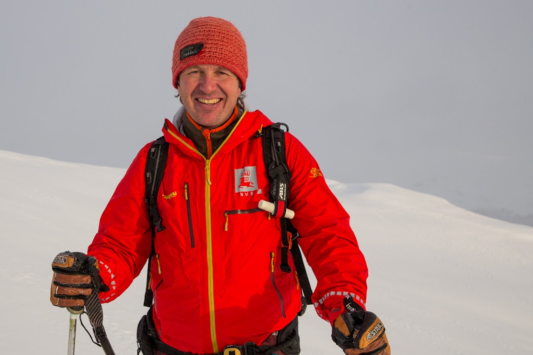 C80B9985-1 C80B9985-1